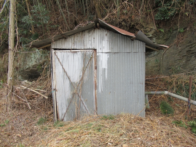 小屋や納屋の解体をお考えの方へ！プロが教えるスムーズな解体ガイド 